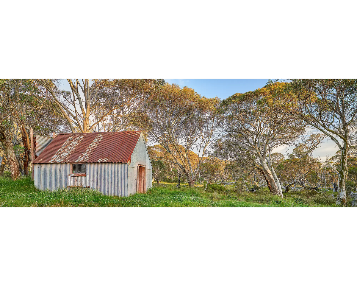 Crb Hut. Sunrise at Dinner plain in the Victorian High Country.