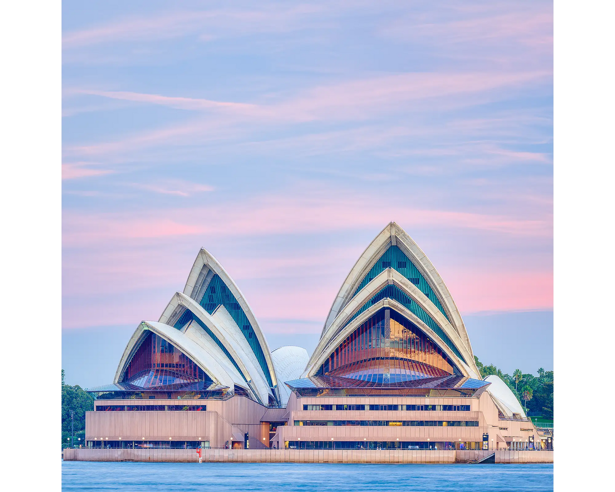 Sydney Opera House with pink sunset.