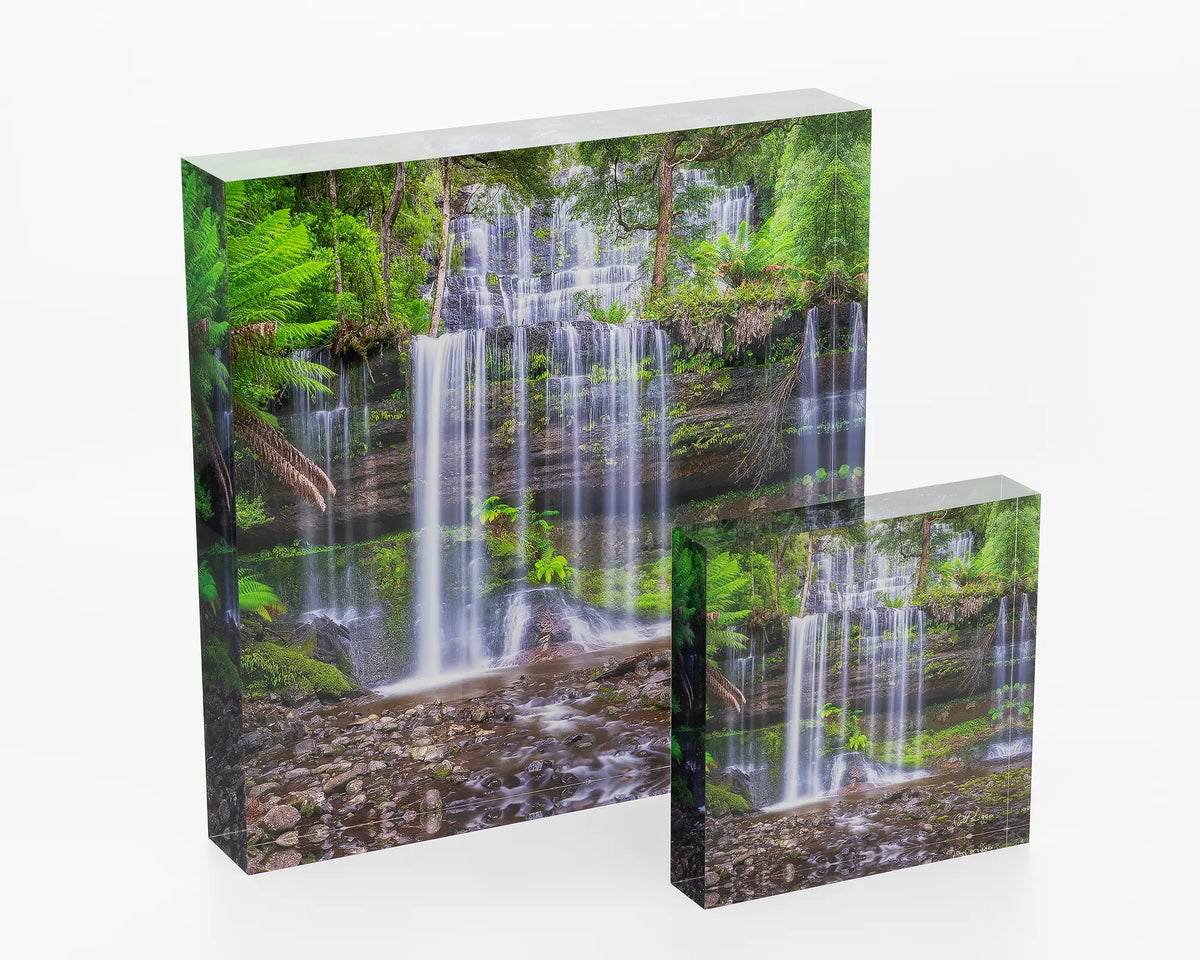 Layers acrylic block displayed in two sizes. 