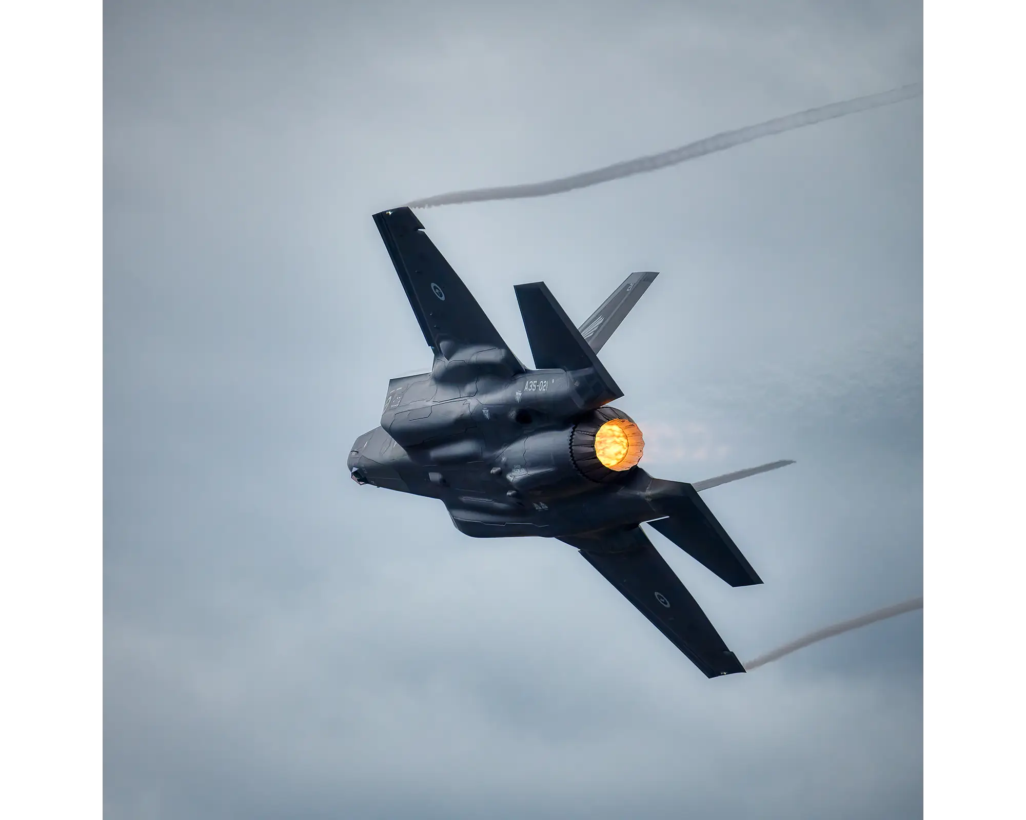 Lit aviation themed acrylic block - F-35 Joint Strike Fighter in afterburner. 