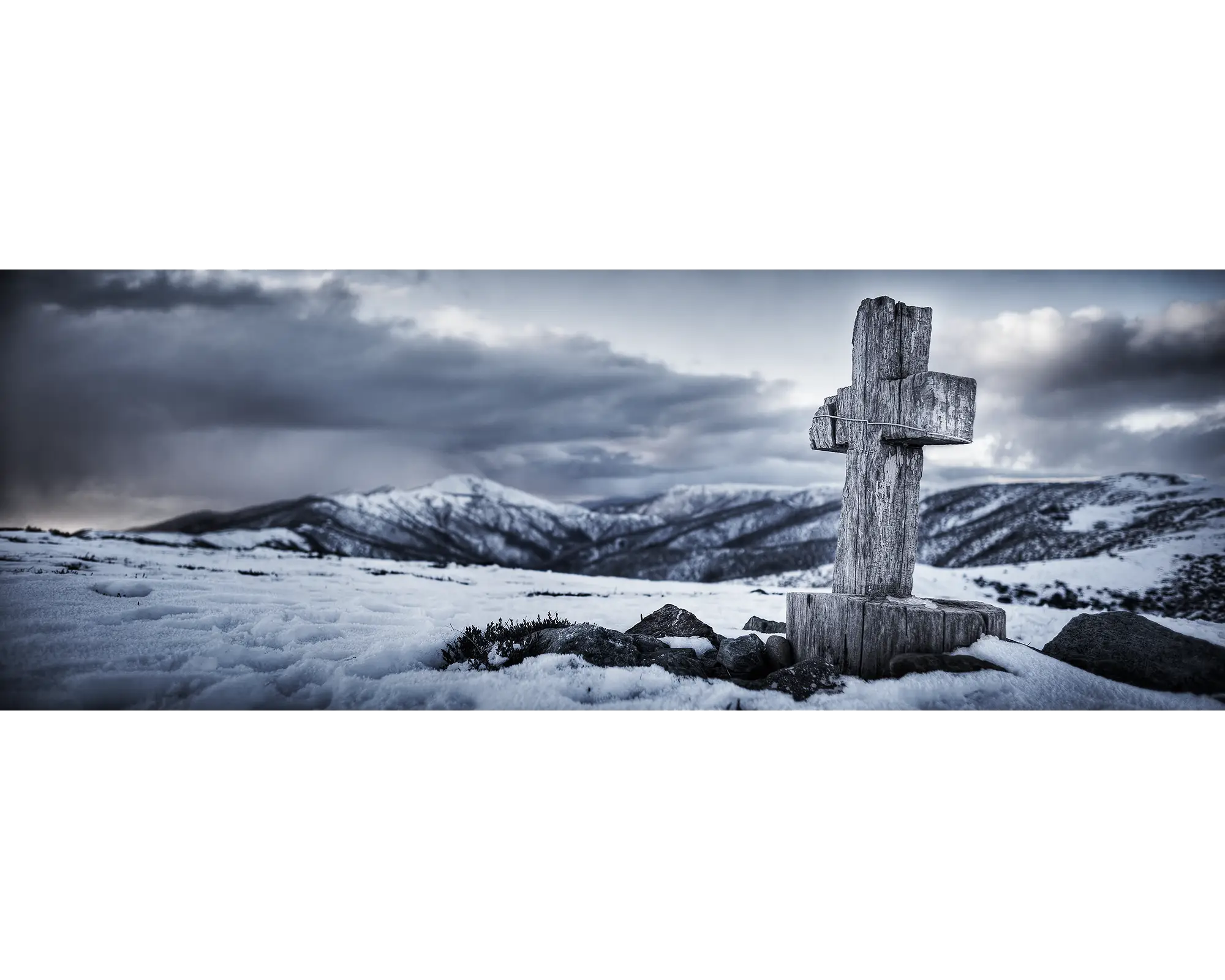 Mountain Cross. Mouth Hotham Cross in snow.