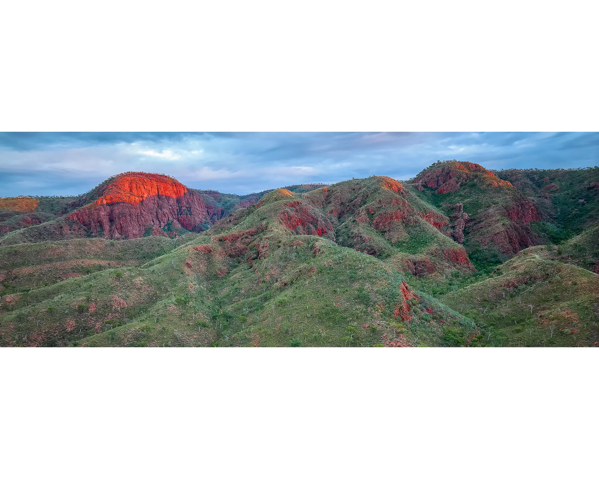 Sunrise over rock formations in Ngamoowalem conservation park, the Kimberley, WA. 