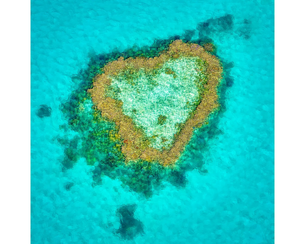 Heart Reef viewed from above, Great Barrier Reef, Queensland.