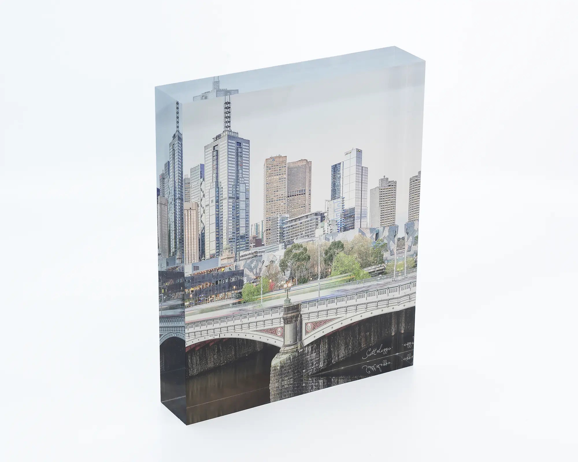Acrylic block showing Melbourne CBD.
