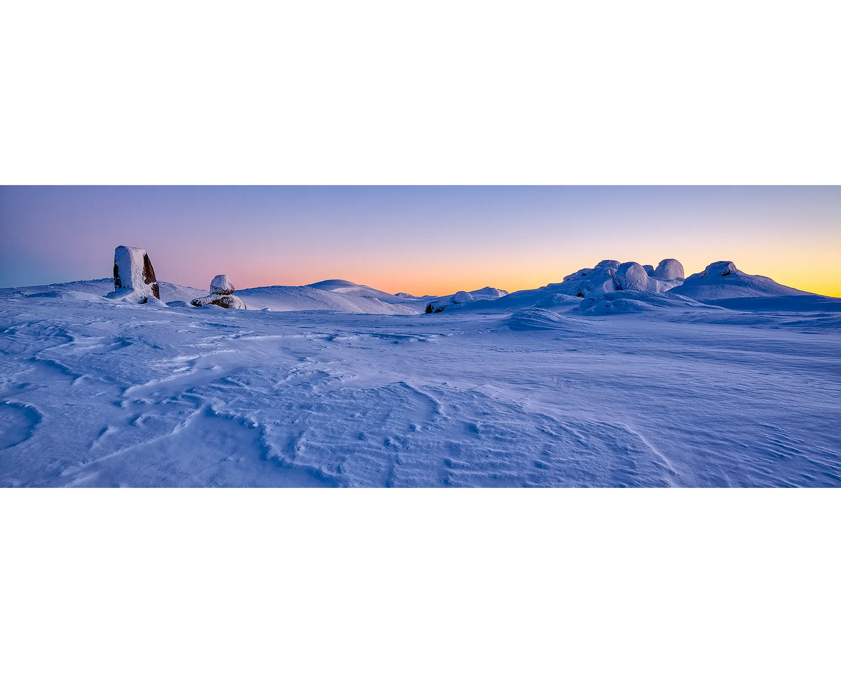 Winter sunrise over Rams Head Range and Main Range, Kosciuszko National Park, NSW. 